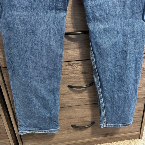 Jeans - Picture 8 of 9